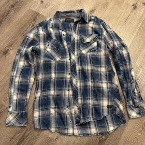 Men’s outpost from the buckle BKE button up plaid